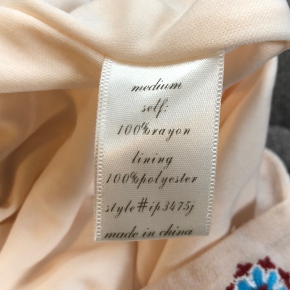 Shorts with flower print - Picture 4 of 4